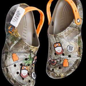 Luke Combs X Crocs Classic Realtree Clog Size 9 M